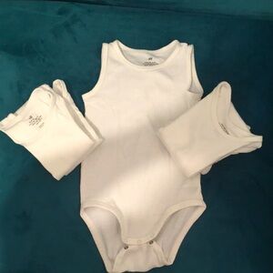 H&M baby undershirt bundle 5 pcs 3-4 yrs